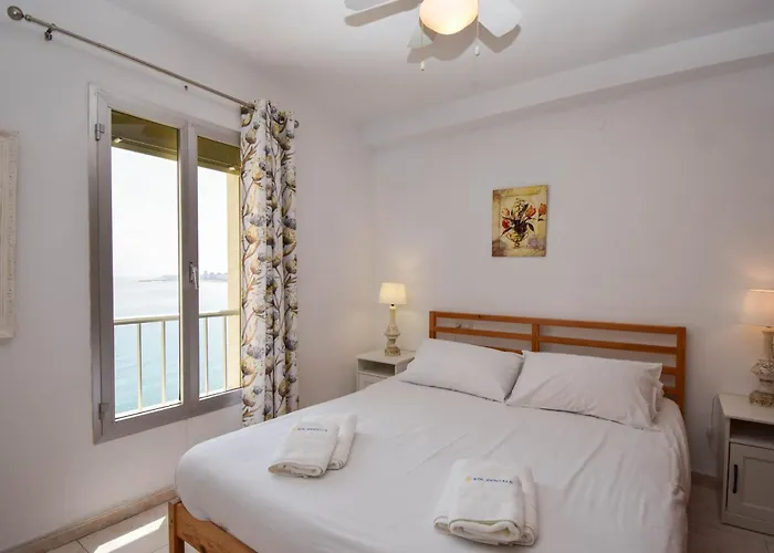 Ref 257 En Primera Linea De Playa Con Impresionantes Vistas Al Mediterraneo 아파트