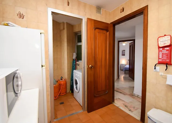 Ref 257 En Primera Linea De Playa Con Impresionantes Vistas Al Mediterraneo * 푸엔히롤라